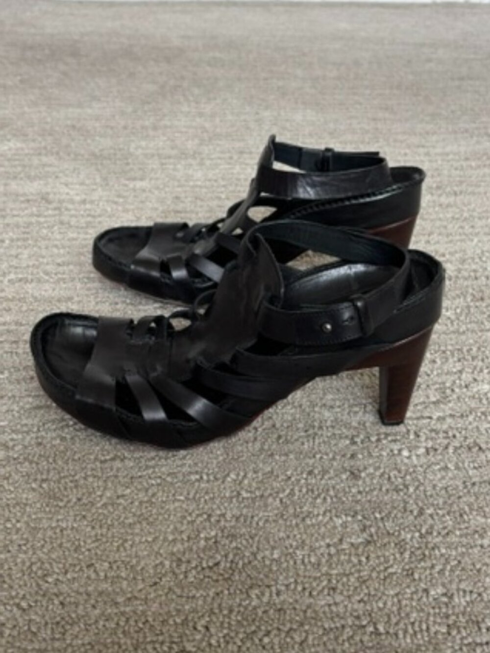 CNC Costume National Women's Cutout Peep-Toe Sandals in Great Condition